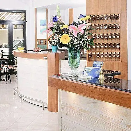 La Hotel