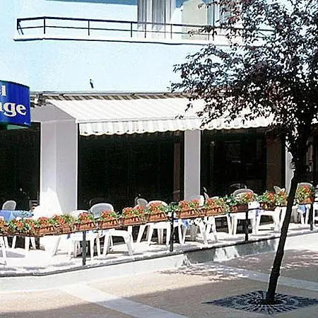 La Hotel