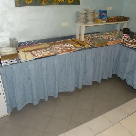 La Hotel 3*