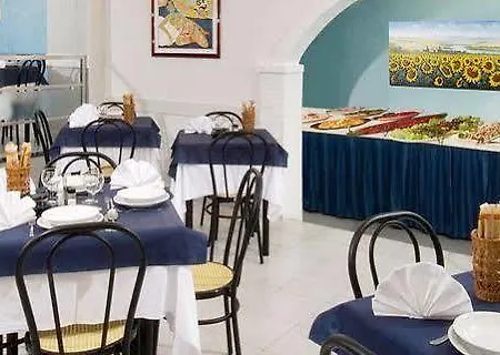 Hotel La 3*